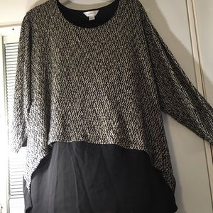 CJ Banks tunic top